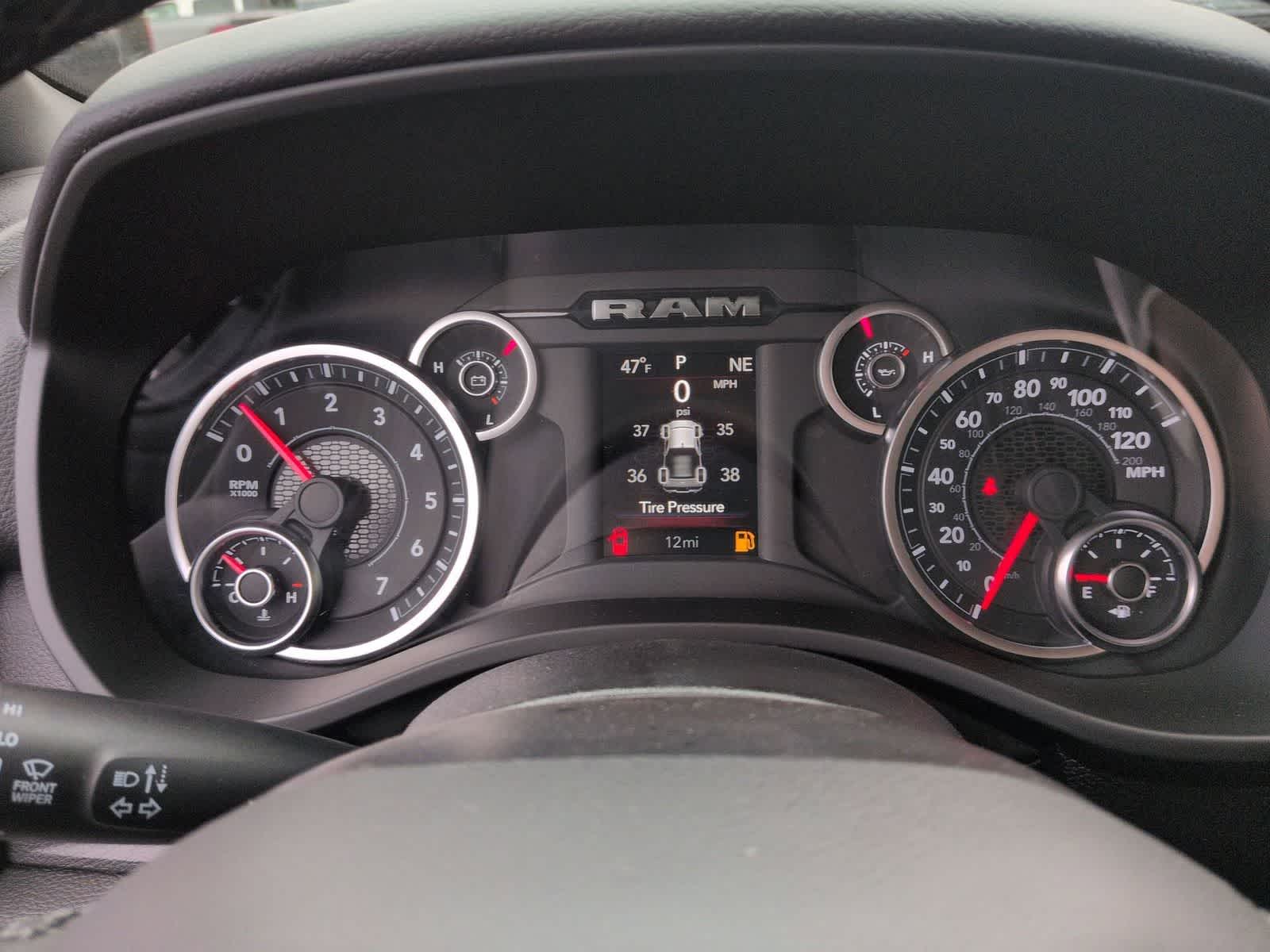 2026 RAM 1500 RAM 1500 BIG HORN CREW CAB 4X4 5'7' BOX