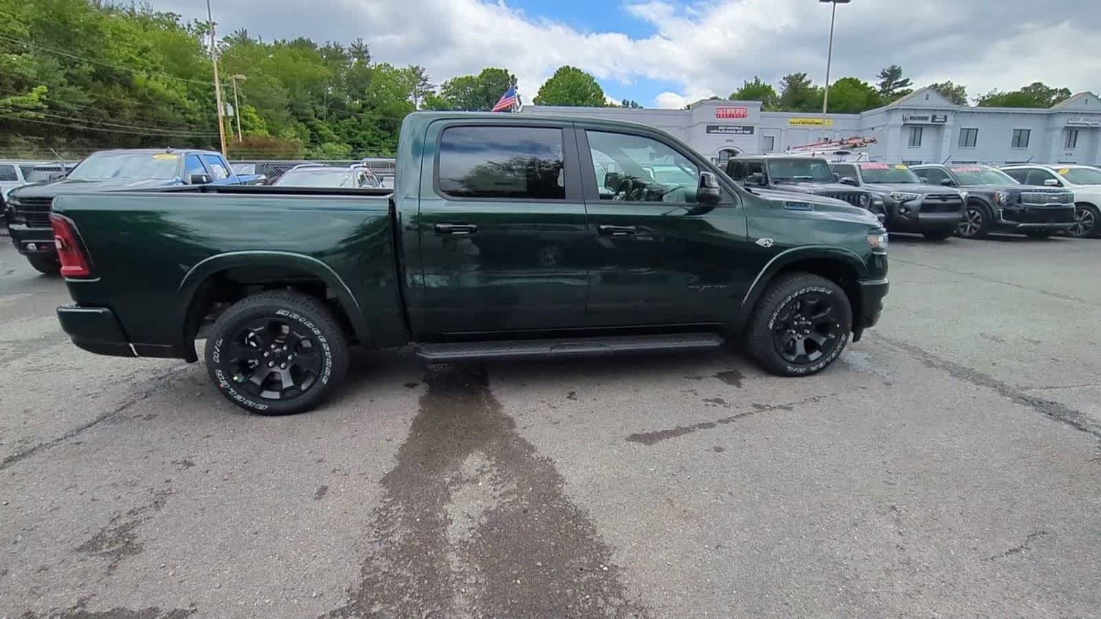 2026 RAM 1500 RAM 1500 BIG HORN CREW CAB 4X4 5'7' BOX