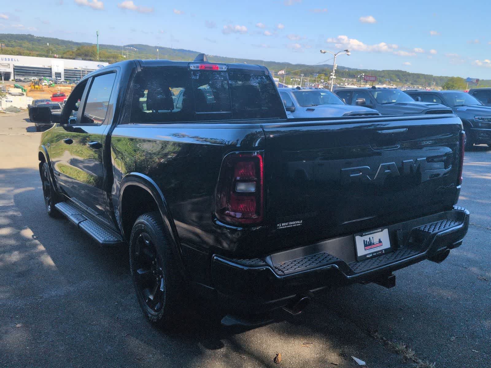 2026 RAM 1500 RAM 1500 BIG HORN CREW CAB 4X4 5'7' BOX