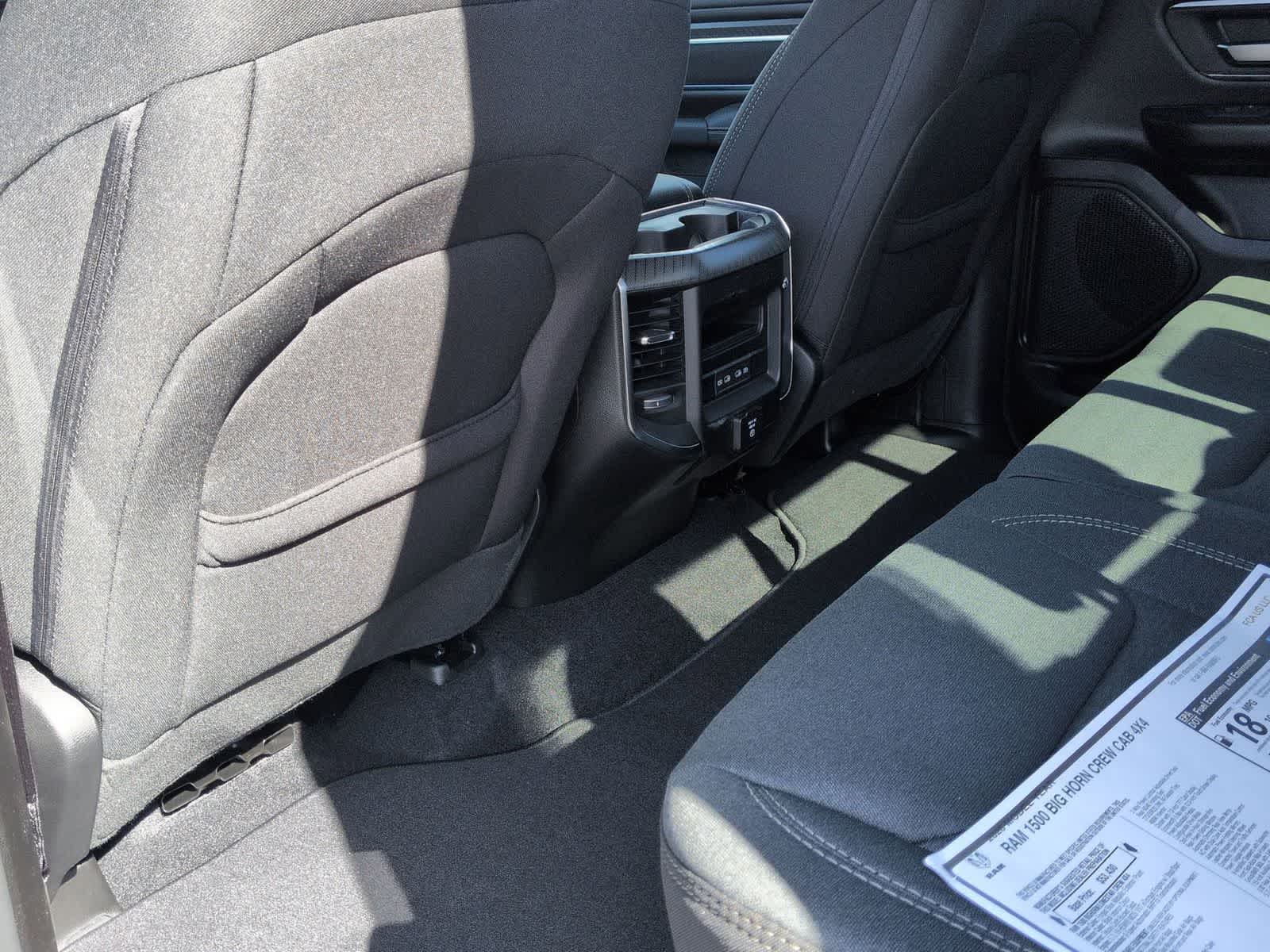 2026 RAM 1500 RAM 1500 BIG HORN CREW CAB 4X4 5'7' BOX