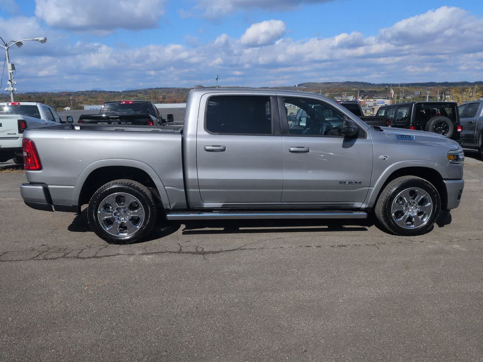 2026 RAM 1500 RAM 1500 BIG HORN CREW CAB 4X4 5'7' BOX