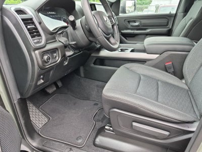 2026 RAM 1500 RAM 1500 EXPRESS CREW CAB 4X4 5'7' BOX