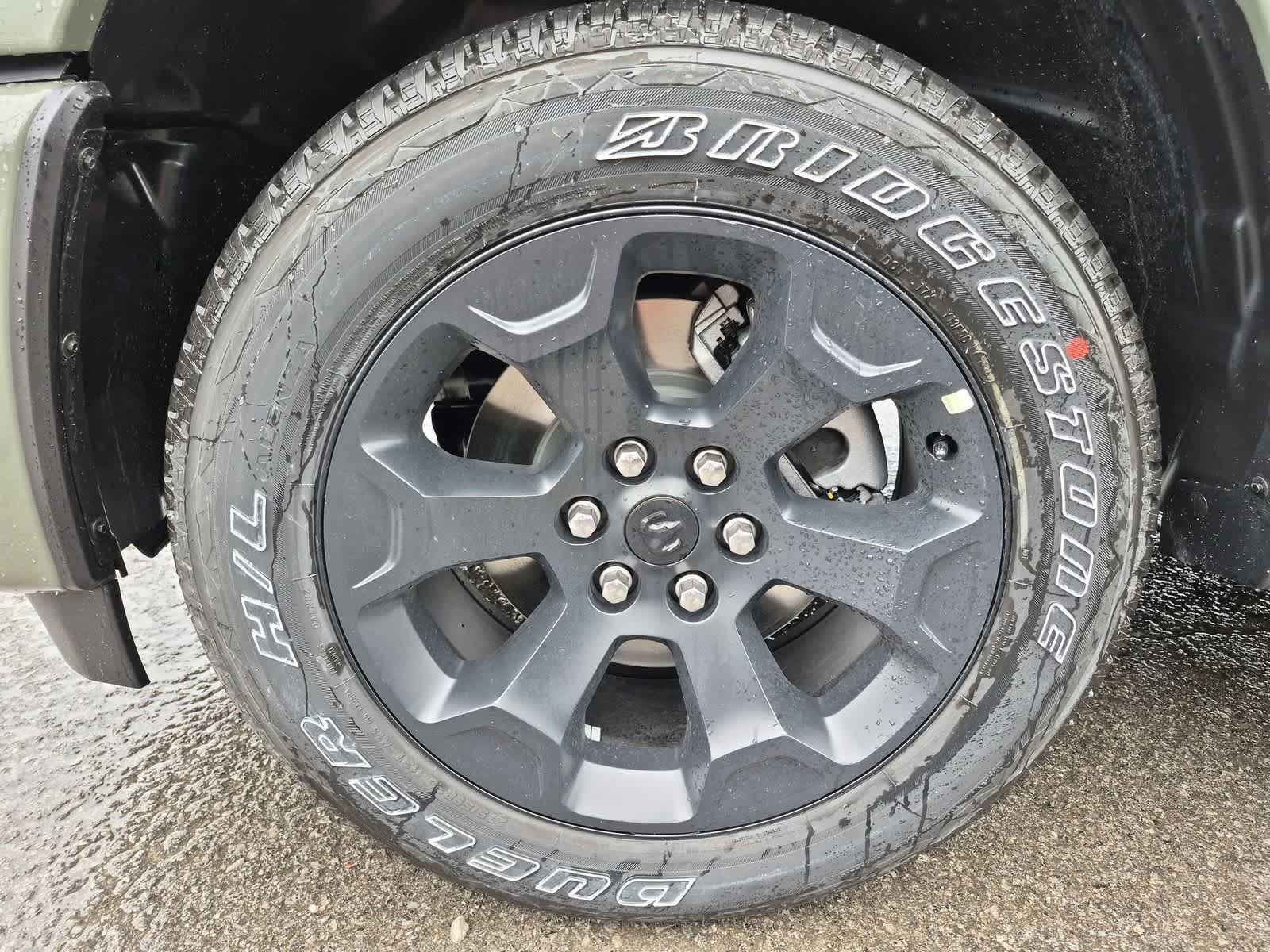2026 RAM 1500 RAM 1500 EXPRESS CREW CAB 4X4 5'7' BOX