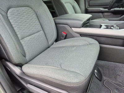 2026 RAM 1500 RAM 1500 EXPRESS CREW CAB 4X4 5'7' BOX