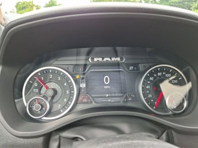 2026 RAM 1500 RAM 1500 EXPRESS CREW CAB 4X4 5'7' BOX