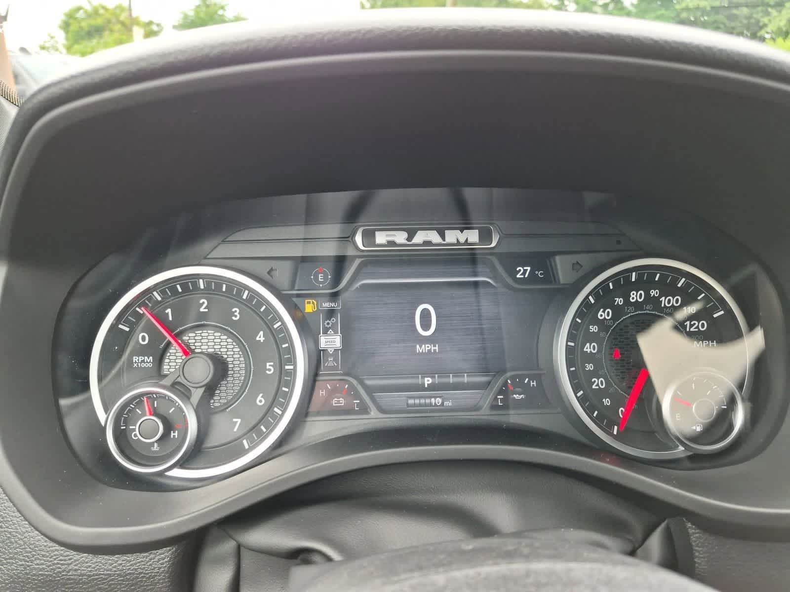2026 RAM 1500 RAM 1500 EXPRESS CREW CAB 4X4 5'7' BOX