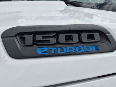 2026 RAM 1500 RAM 1500 TRADESMAN CREW CAB 4X4 5'7' BOX