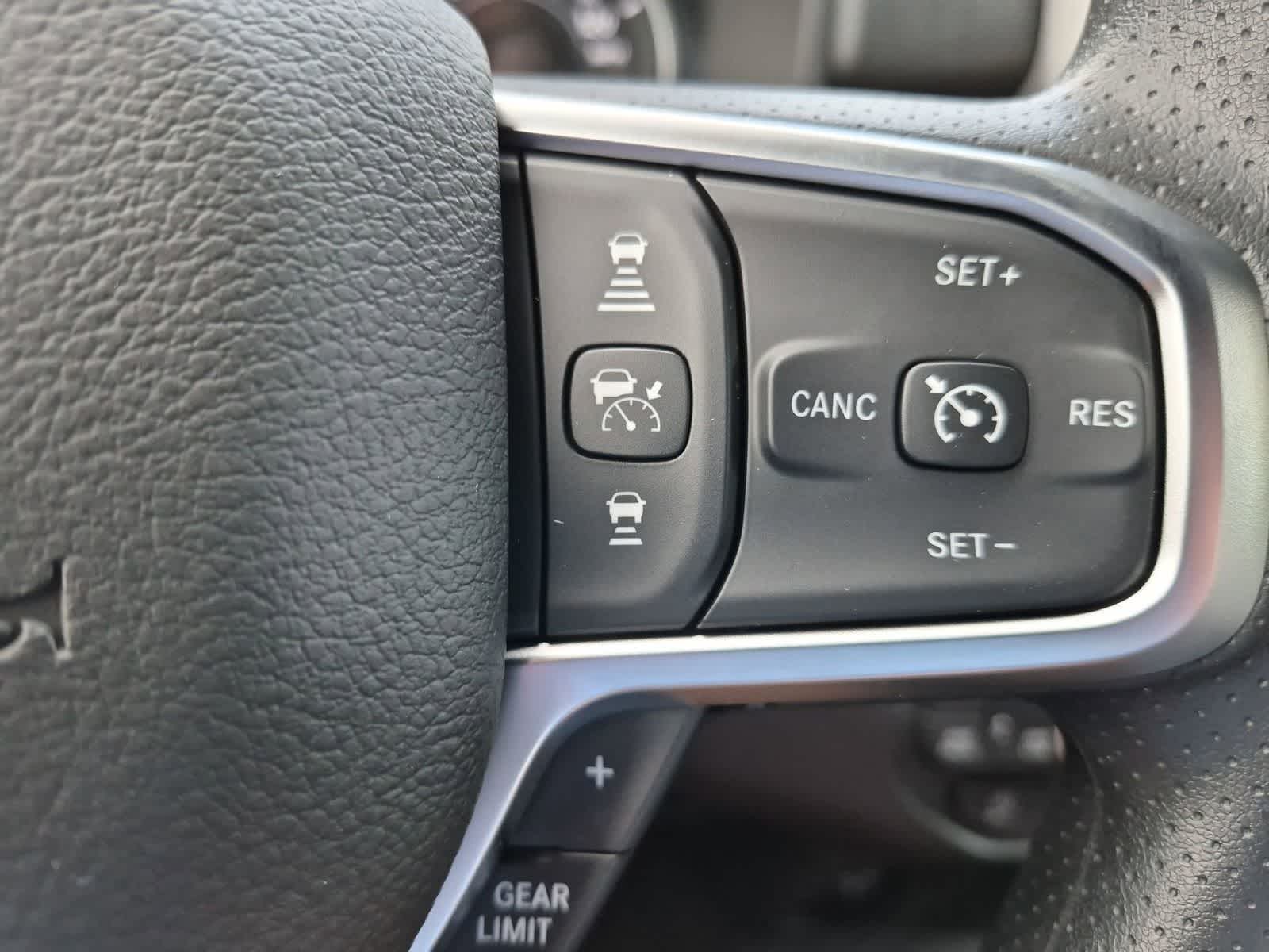 2026 RAM 1500 RAM 1500 TRADESMAN CREW CAB 4X4 5'7' BOX