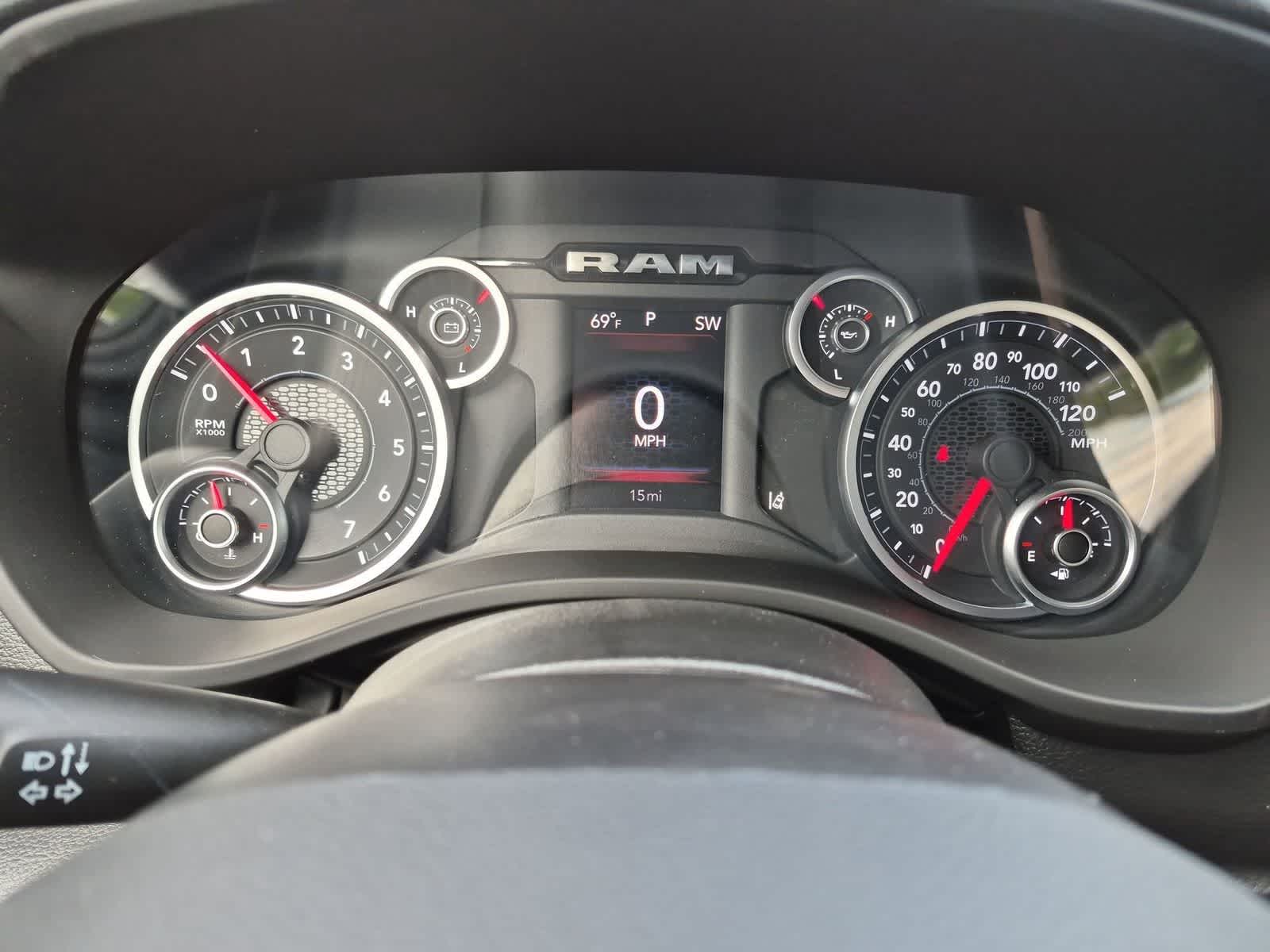 2026 RAM 1500 RAM 1500 TRADESMAN CREW CAB 4X4 5'7' BOX