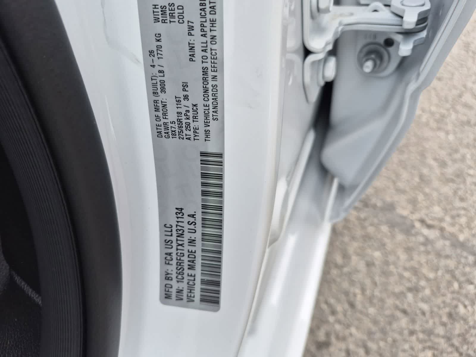 2026 RAM 1500 RAM 1500 TRADESMAN CREW CAB 4X4 5'7' BOX