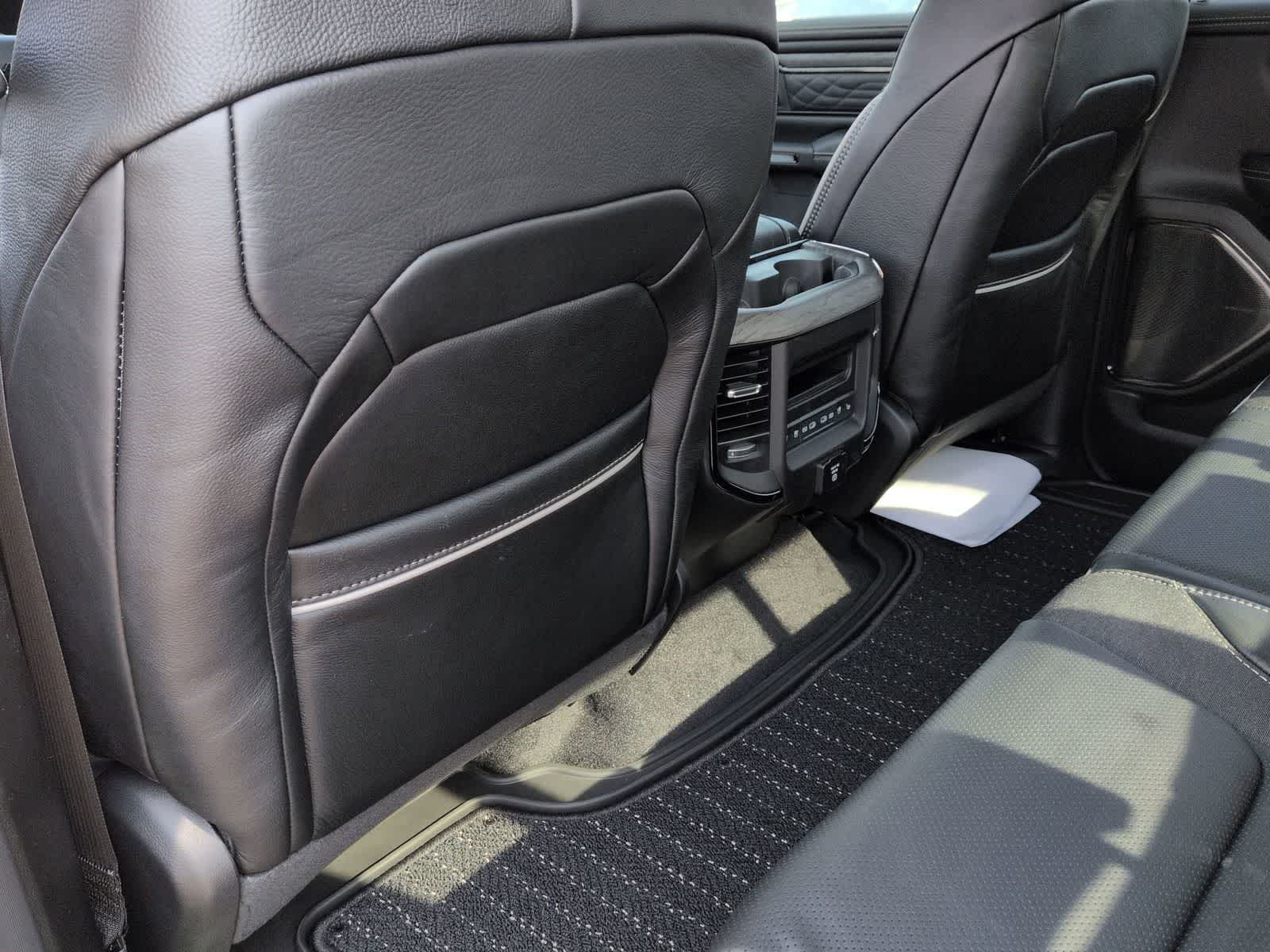 2026 RAM 1500 RAM 1500 LIMITED CREW CAB 4X4 5'7' BOX