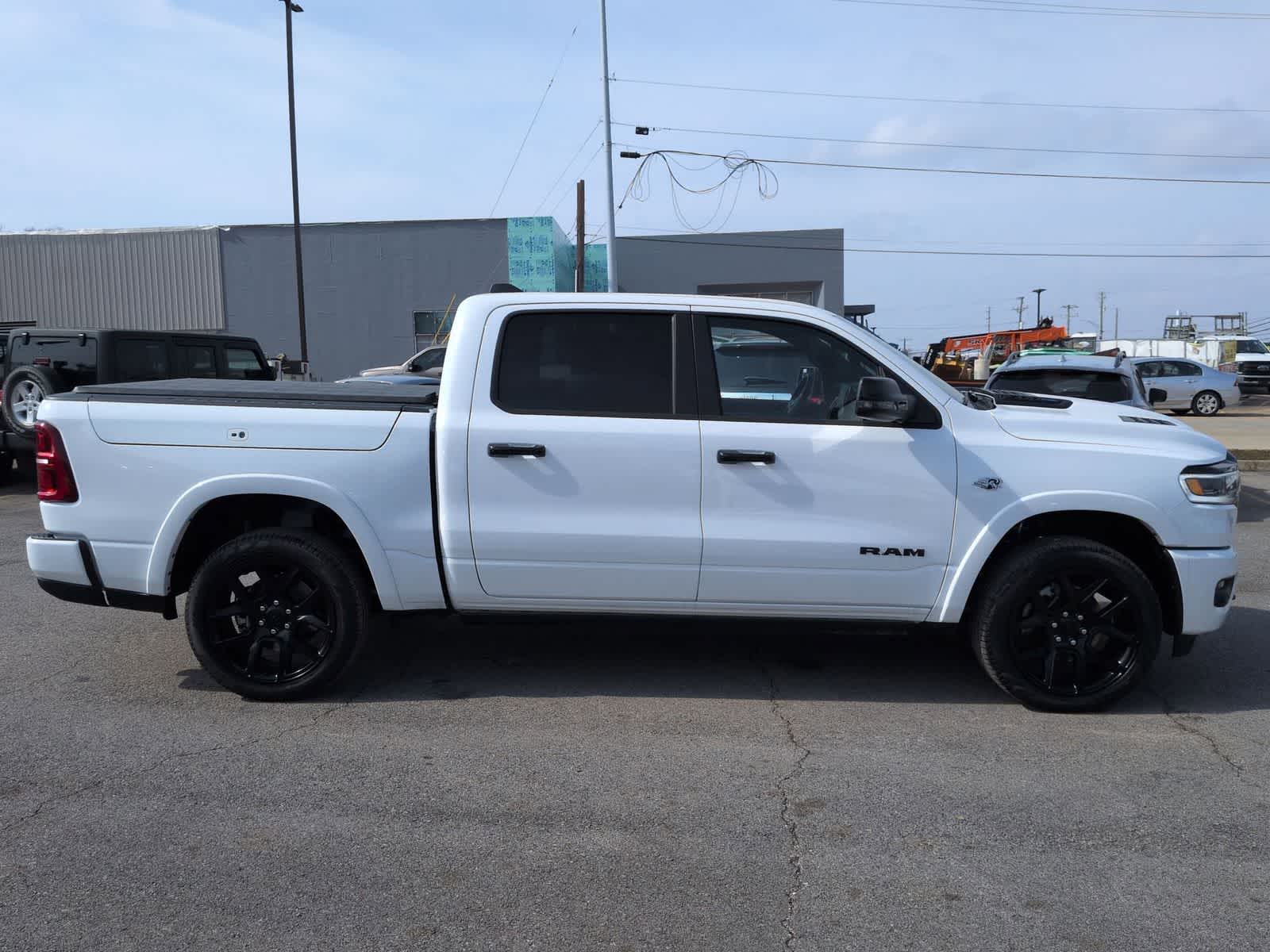 2026 RAM 1500 RAM 1500 LIMITED CREW CAB 4X4 5'7' BOX