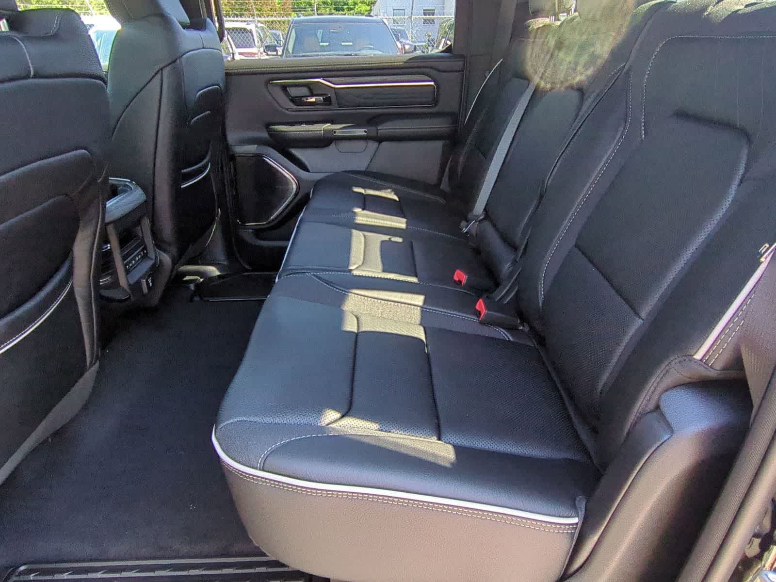 2026 RAM 1500 RAM 1500 LIMITED CREW CAB 4X4 5'7' BOX
