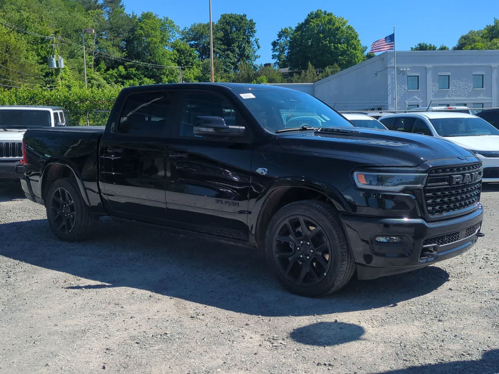 2026 RAM 1500 RAM 1500 LIMITED CREW CAB 4X4 5'7' BOX