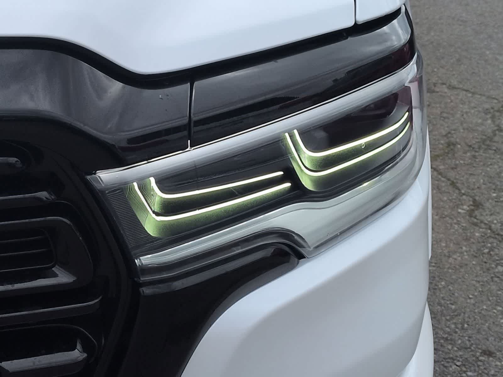 2026 RAM 1500 RAM 1500 LIMITED CREW CAB 4X4 5'7' BOX