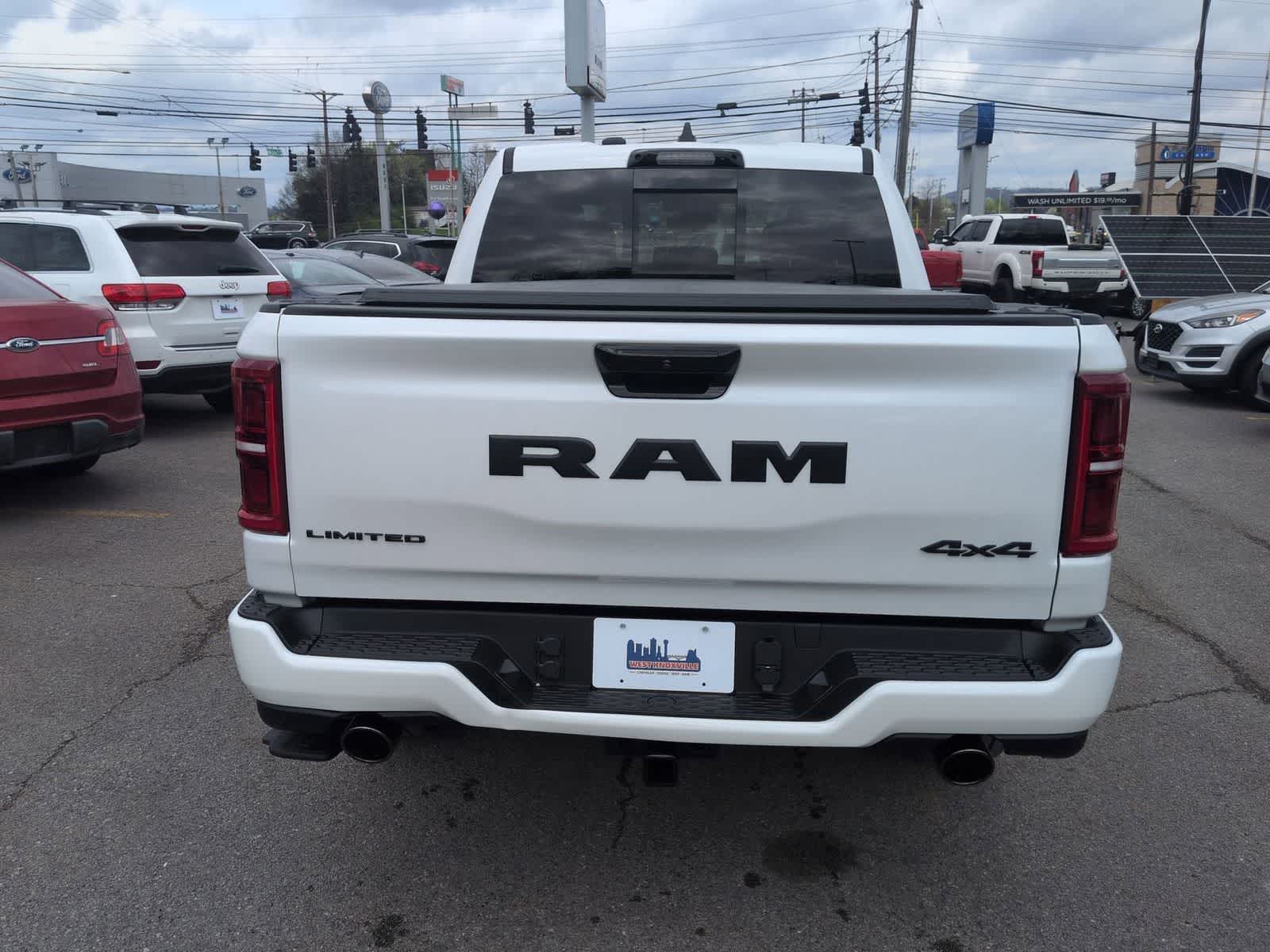 2026 RAM 1500 RAM 1500 LIMITED CREW CAB 4X4 5'7' BOX