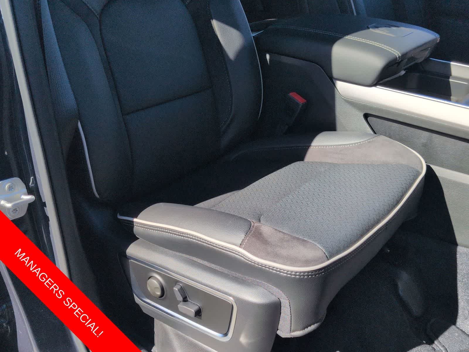 2026 RAM 1500 RAM 1500 LARAMIE CREW CAB 4X4 5'7' BOX