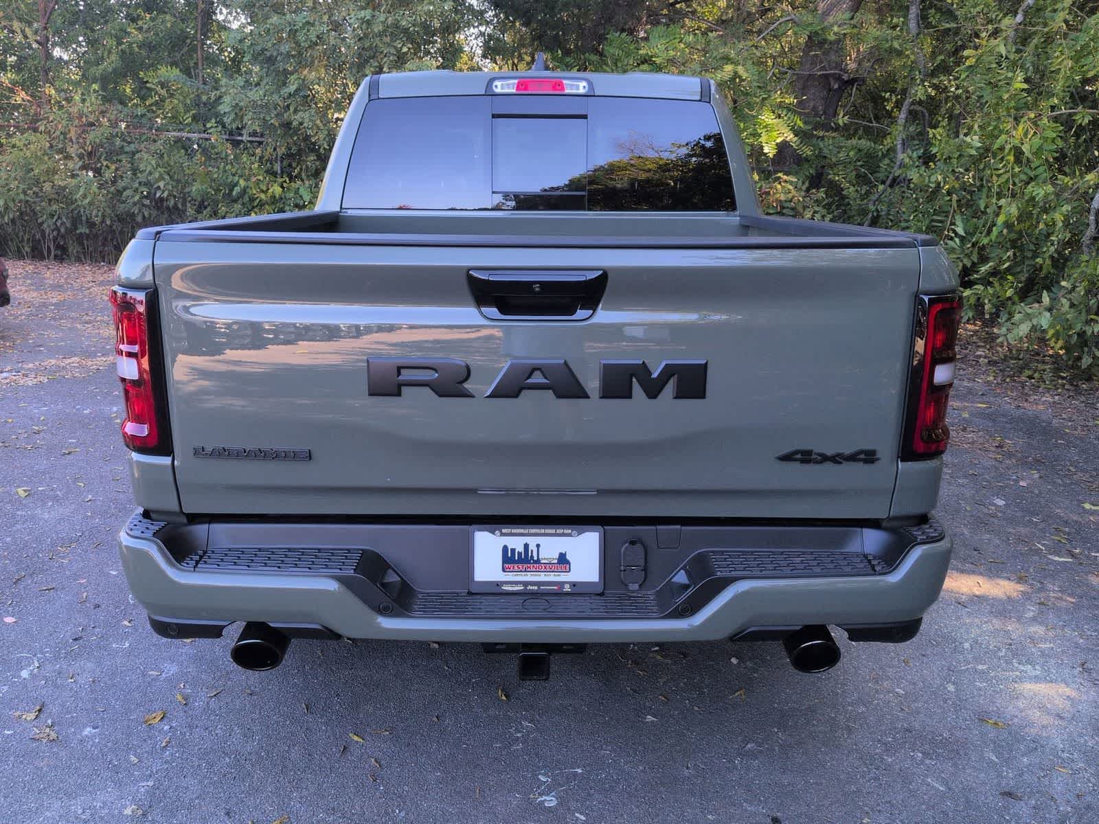 2026 RAM 1500 RAM 1500 LARAMIE CREW CAB 4X4 5'7' BOX