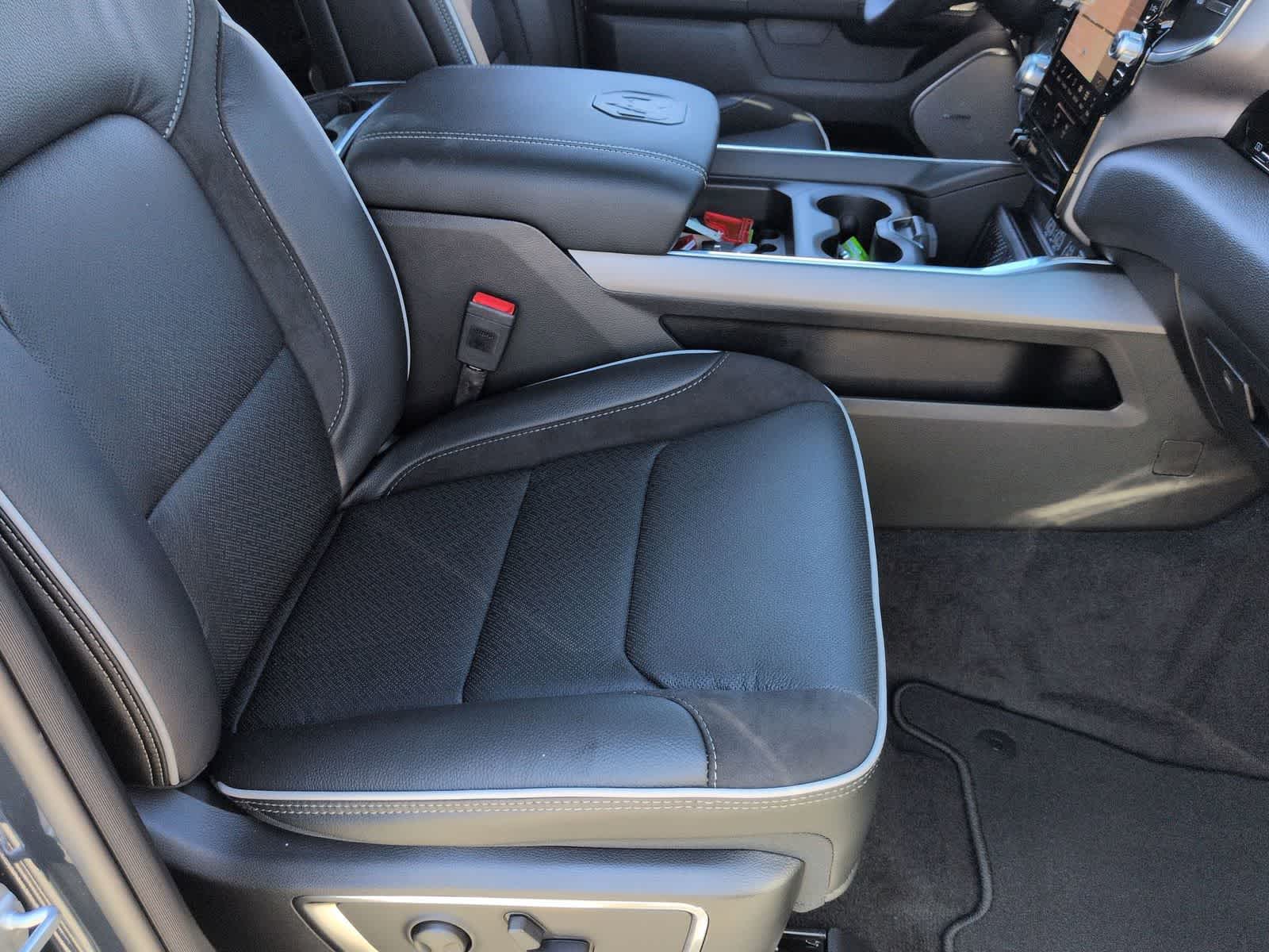 2026 RAM 1500 RAM 1500 LARAMIE CREW CAB 4X4 5'7' BOX