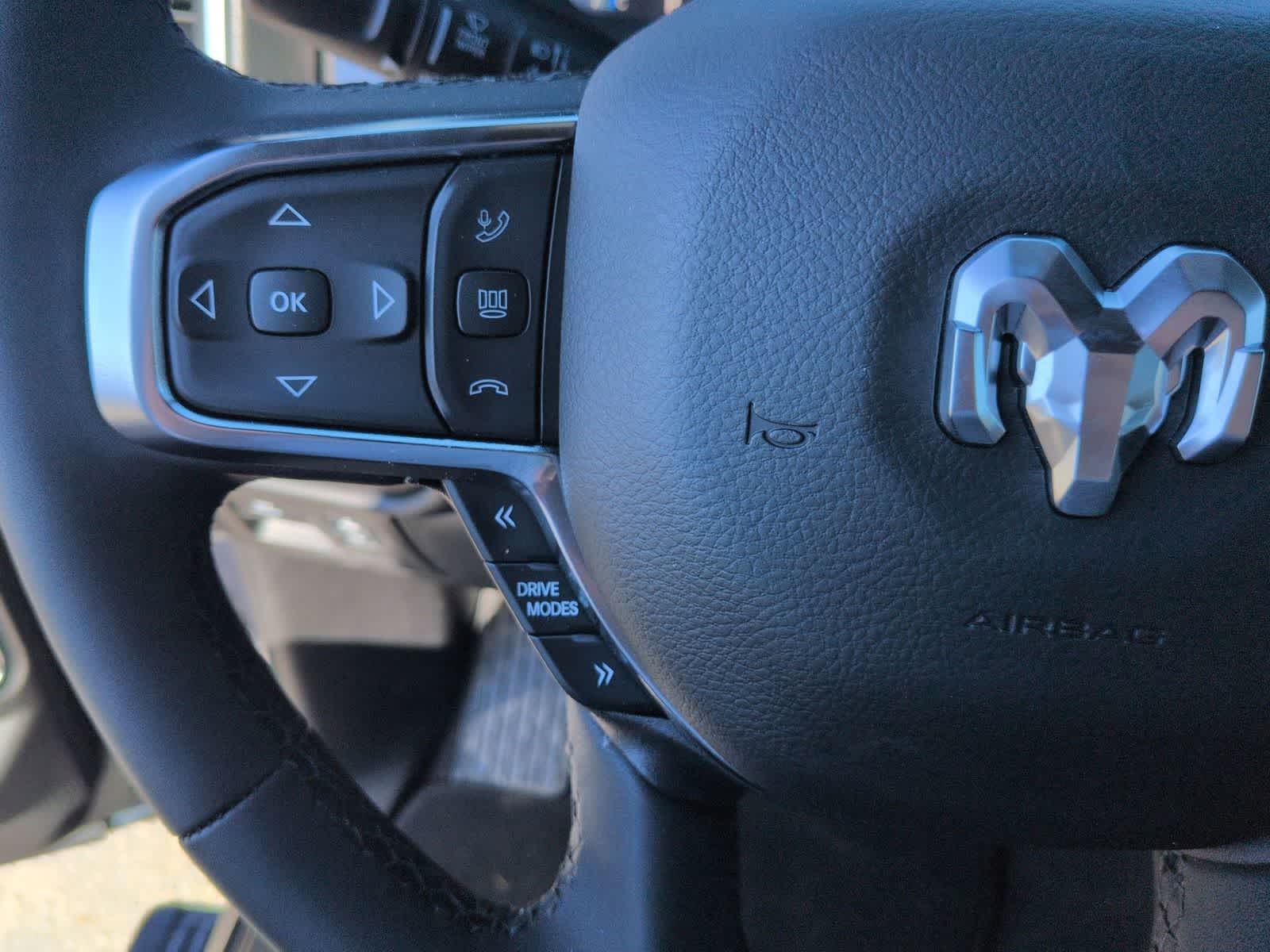 2026 RAM 1500 RAM 1500 LARAMIE CREW CAB 4X4 5'7' BOX