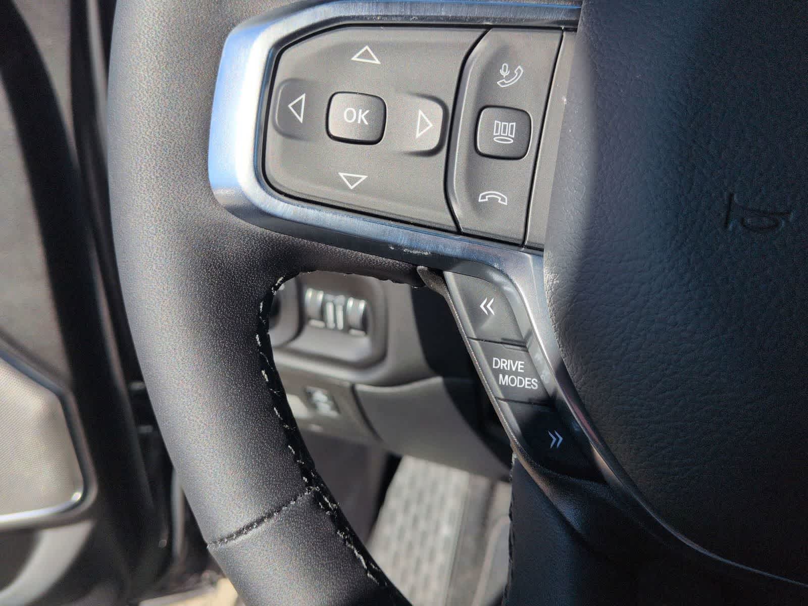 2026 RAM 1500 RAM 1500 LARAMIE CREW CAB 4X4 5'7' BOX