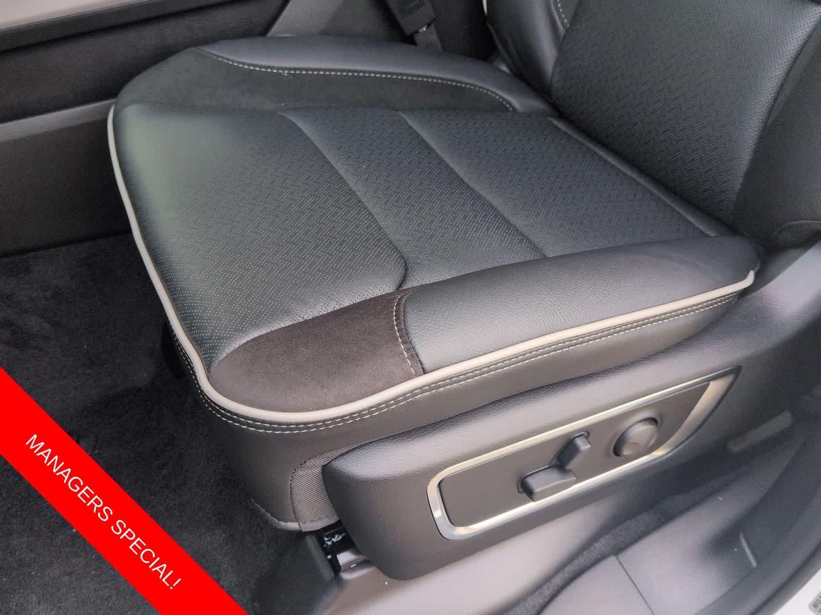 2026 RAM 1500 RAM 1500 LARAMIE CREW CAB 4X4 5'7' BOX