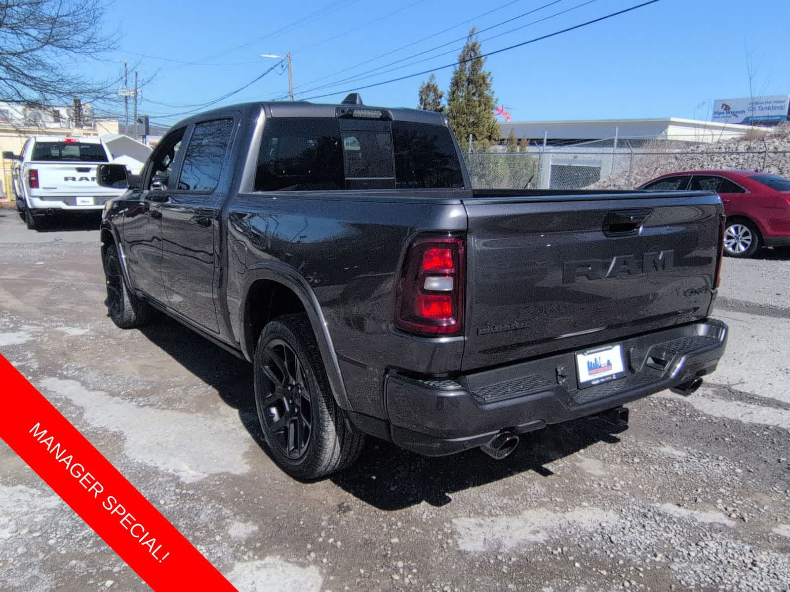 2026 RAM 1500 RAM 1500 LARAMIE CREW CAB 4X4 5'7' BOX