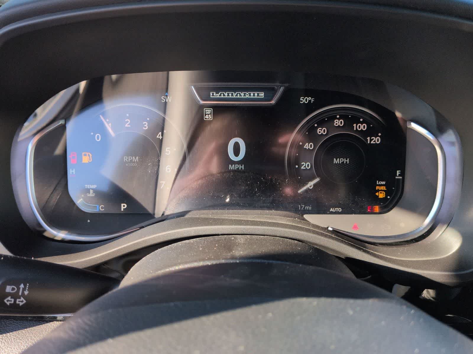 2026 RAM 1500 RAM 1500 LARAMIE CREW CAB 4X4 5'7' BOX