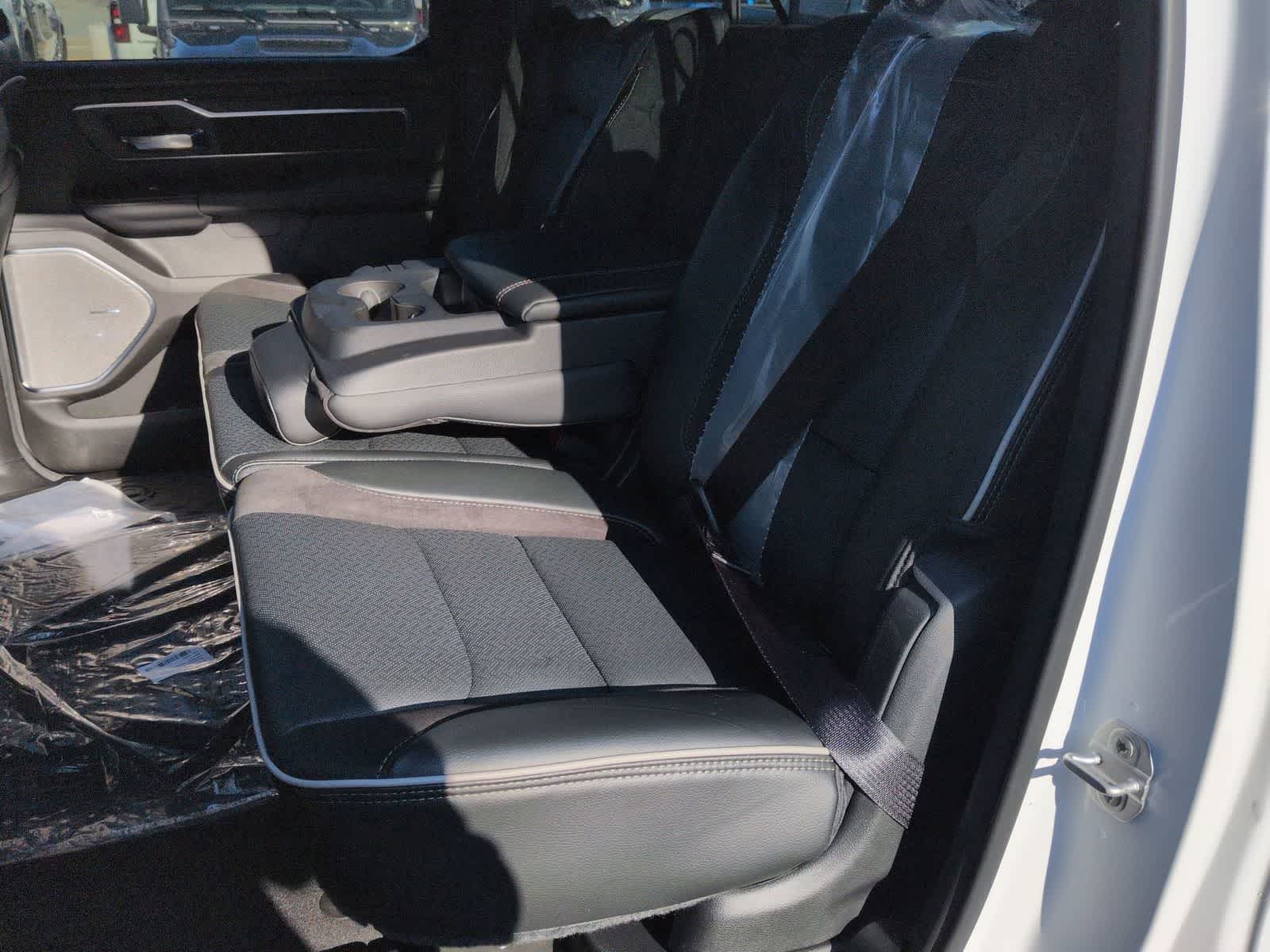 2026 RAM 1500 RAM 1500 LARAMIE CREW CAB 4X4 5'7' BOX