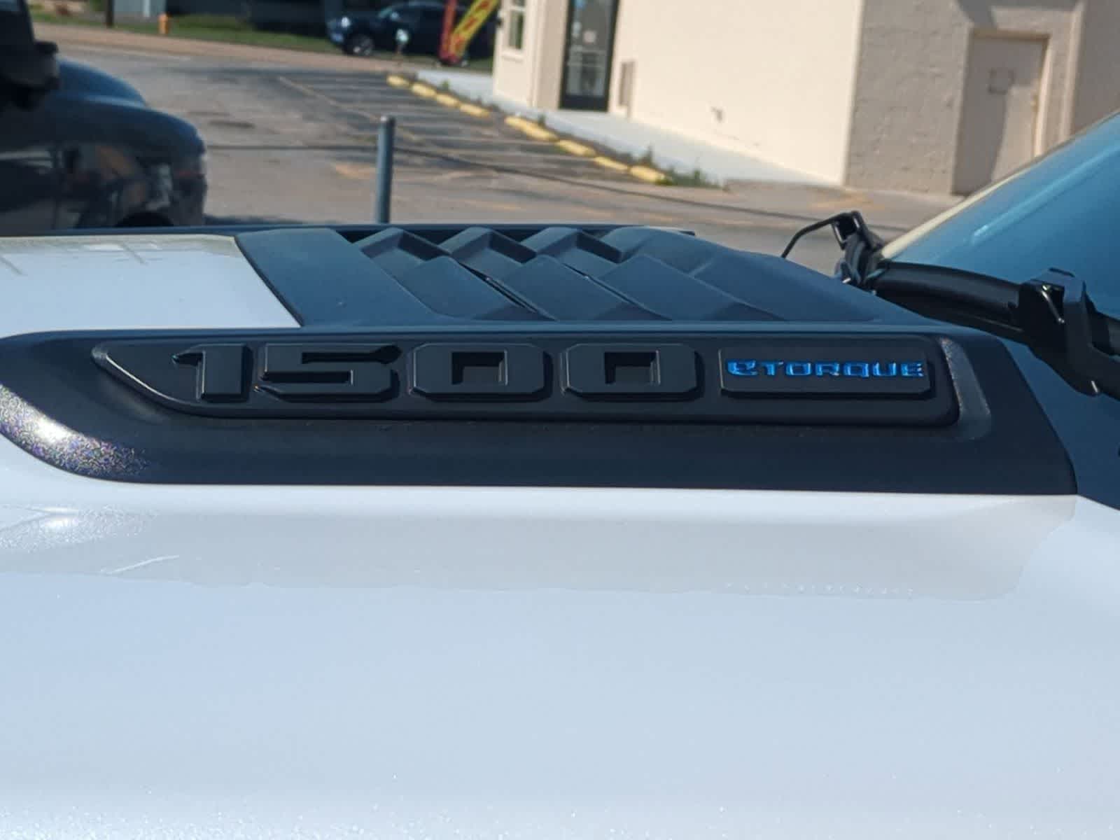 2026 RAM 1500 RAM 1500 LARAMIE CREW CAB 4X4 5'7' BOX