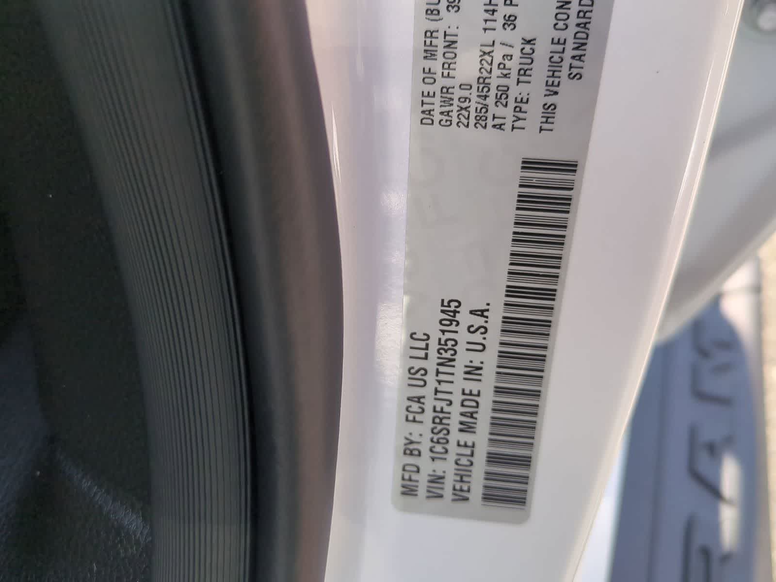 2026 RAM 1500 RAM 1500 LARAMIE CREW CAB 4X4 5'7' BOX