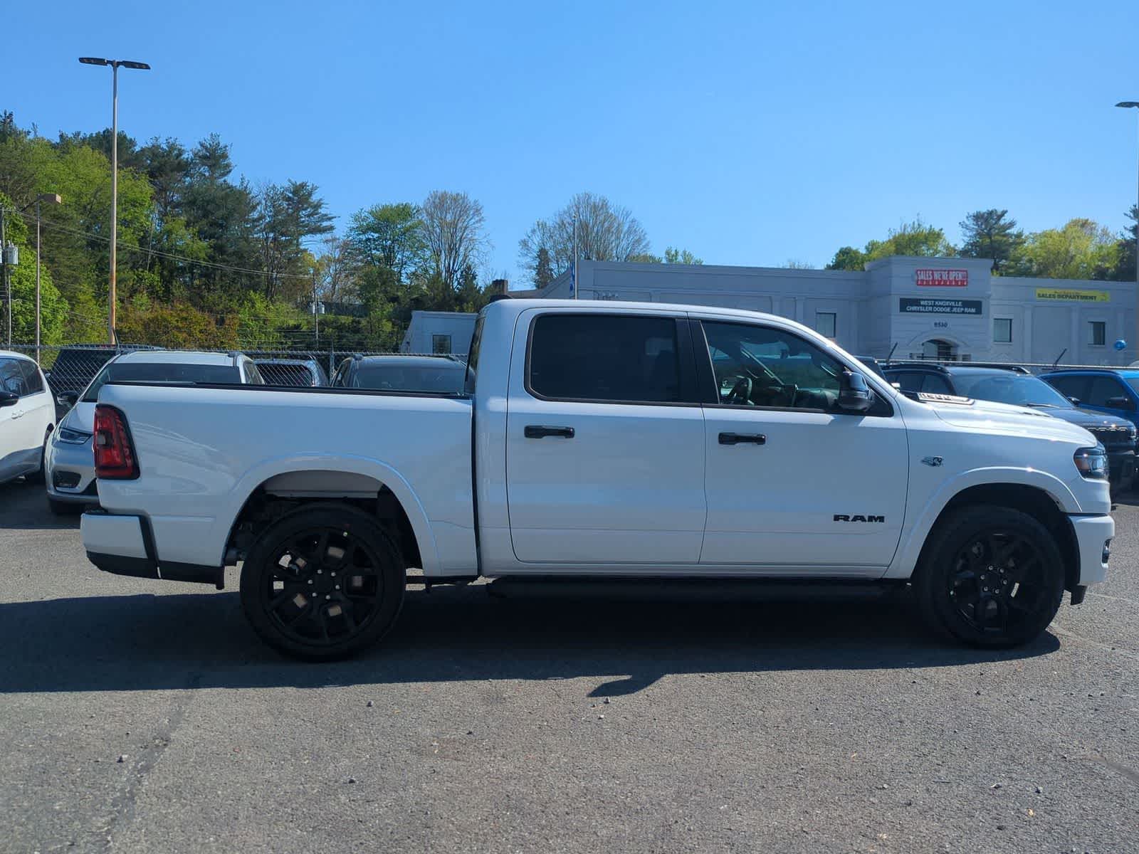 2026 RAM 1500 RAM 1500 LARAMIE CREW CAB 4X4 5'7' BOX