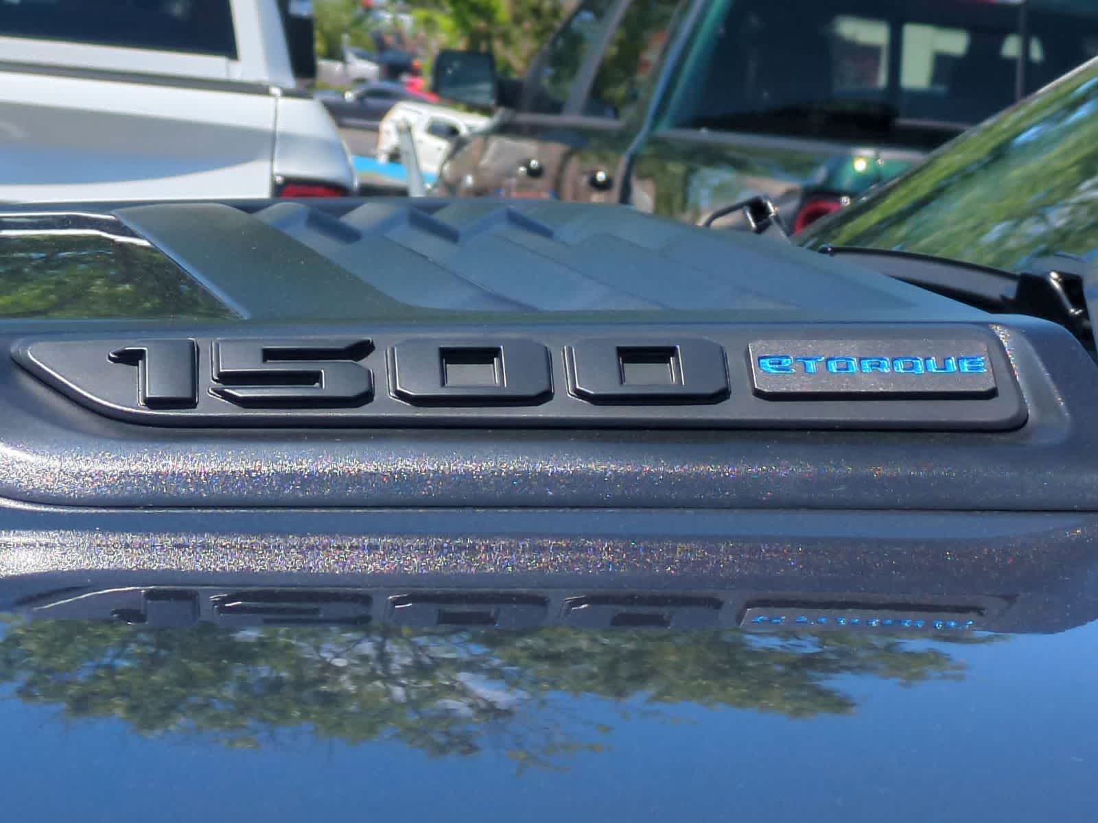 2026 RAM 1500 RAM 1500 LARAMIE CREW CAB 4X4 5'7' BOX