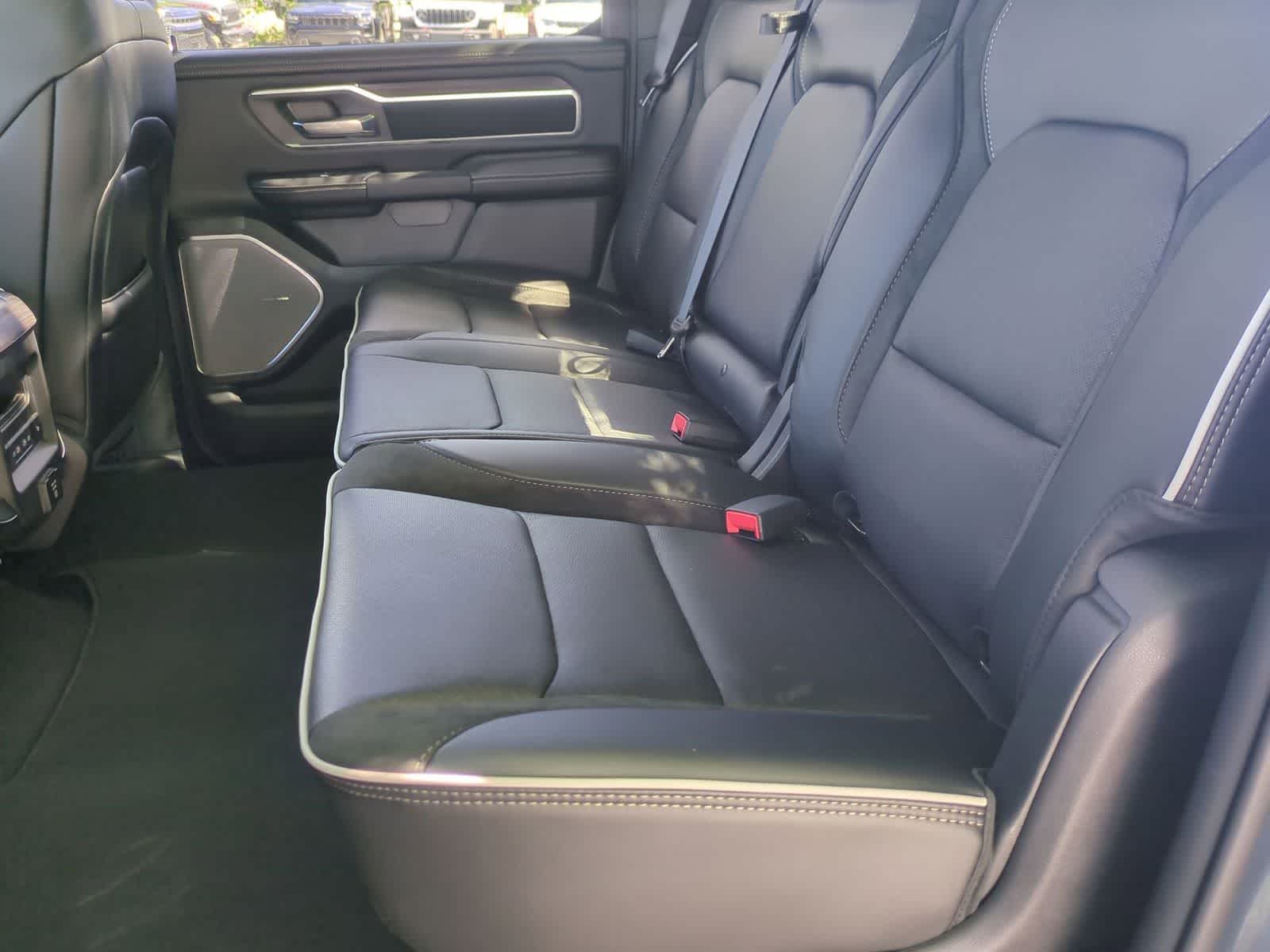 2026 RAM 1500 RAM 1500 LARAMIE CREW CAB 4X4 5'7' BOX