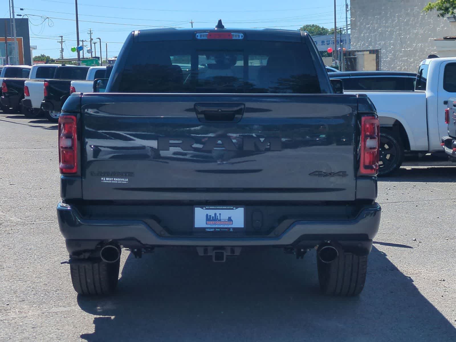 2026 RAM 1500 RAM 1500 LARAMIE CREW CAB 4X4 5'7' BOX