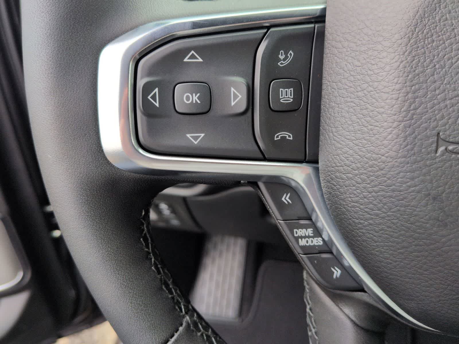 2026 RAM 1500 RAM 1500 LARAMIE CREW CAB 4X4 5'7' BOX