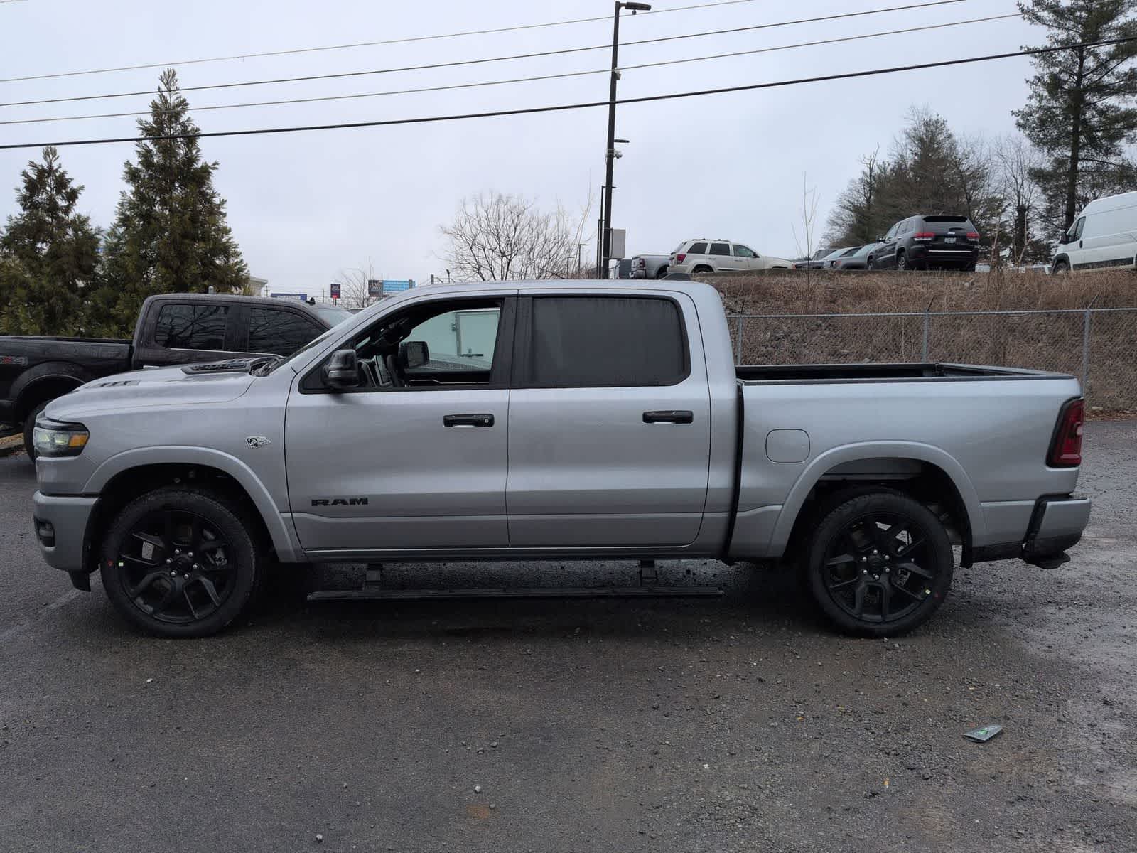 2026 RAM 1500 RAM 1500 LARAMIE CREW CAB 4X4 5'7' BOX