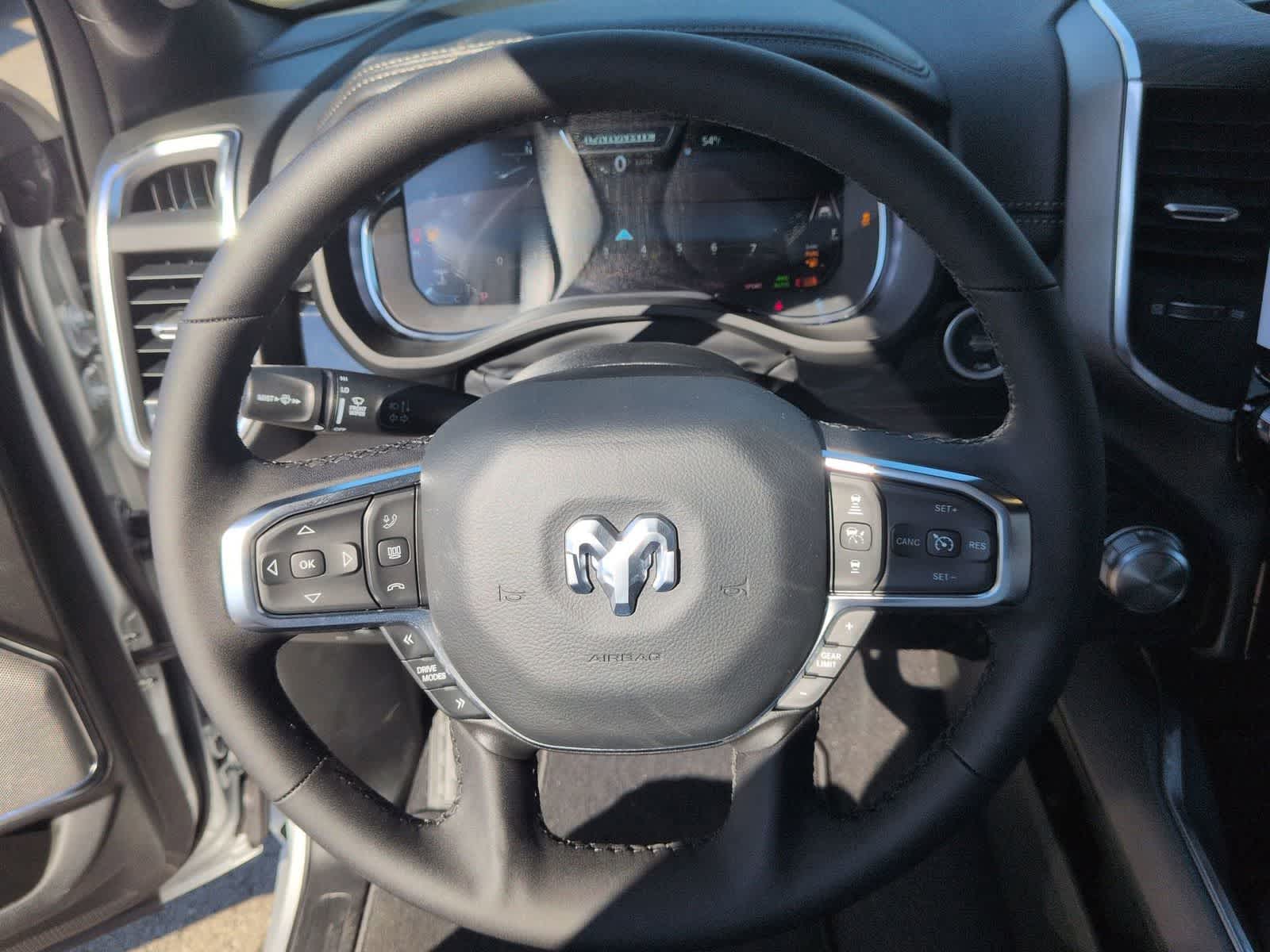 2026 RAM 1500 RAM 1500 LARAMIE CREW CAB 4X4 5'7' BOX