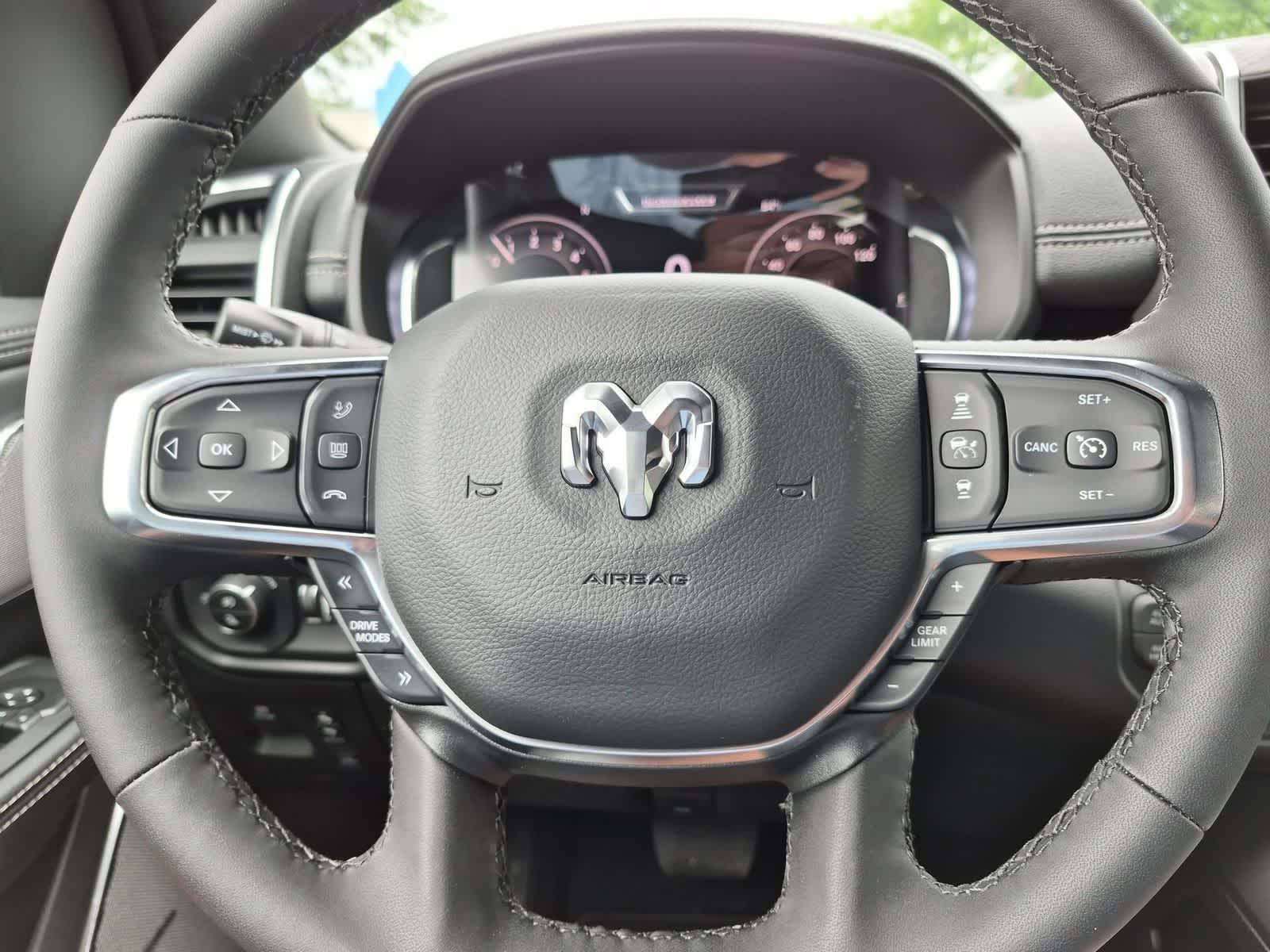 2026 RAM 1500 RAM 1500 LARAMIE CREW CAB 4X4 5'7' BOX