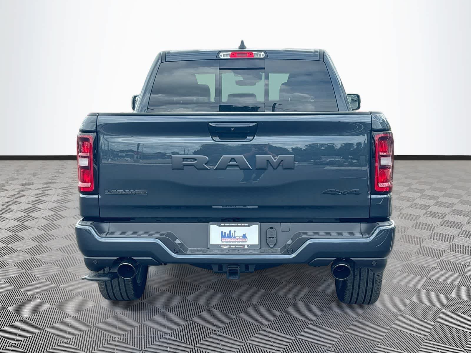 2026 RAM 1500 RAM 1500 LARAMIE CREW CAB 4X4 5'7' BOX
