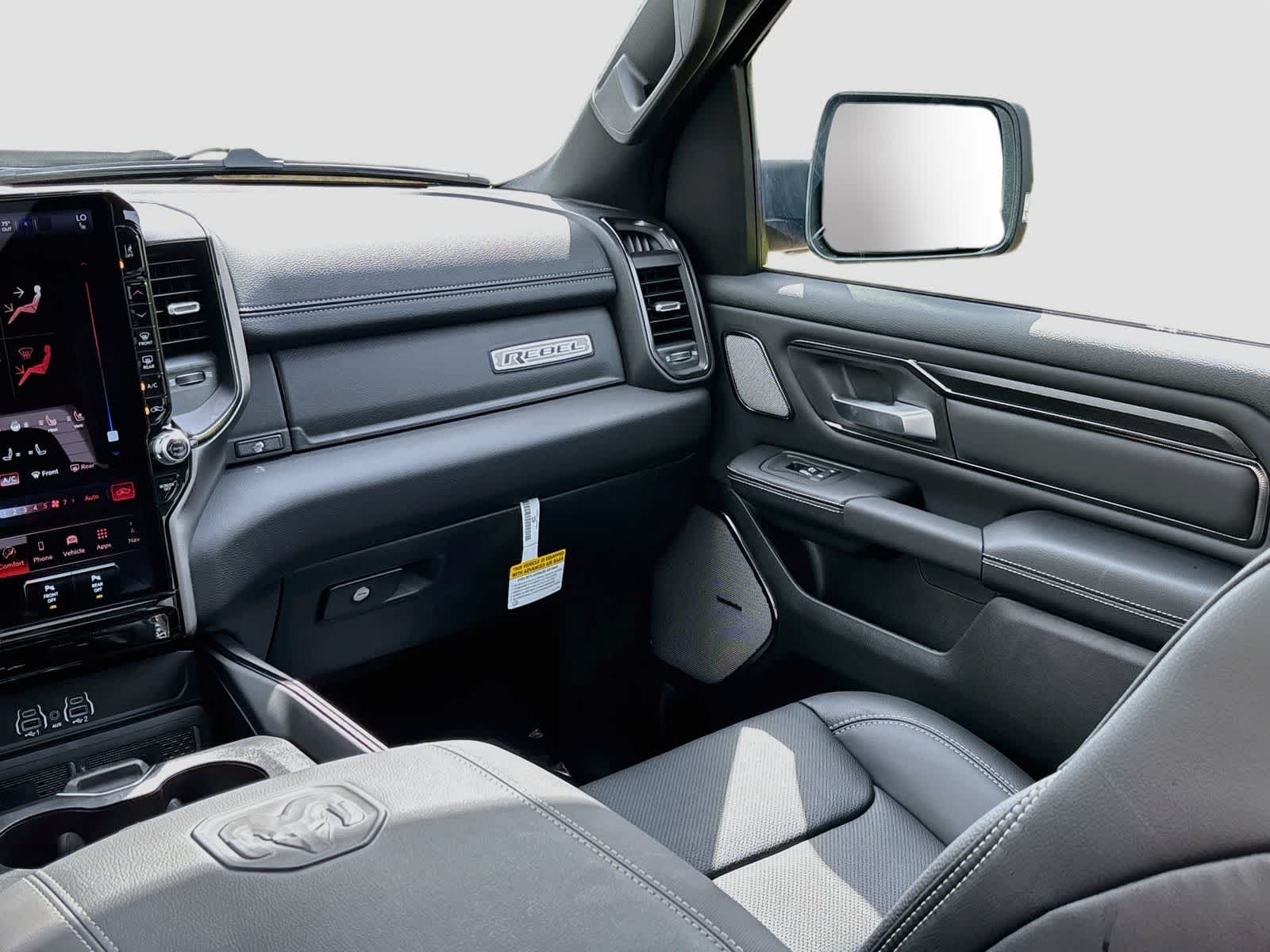 2027 RAM 1500 RAM 1500 REBEL CREW CAB 4X4 5'7' BOX