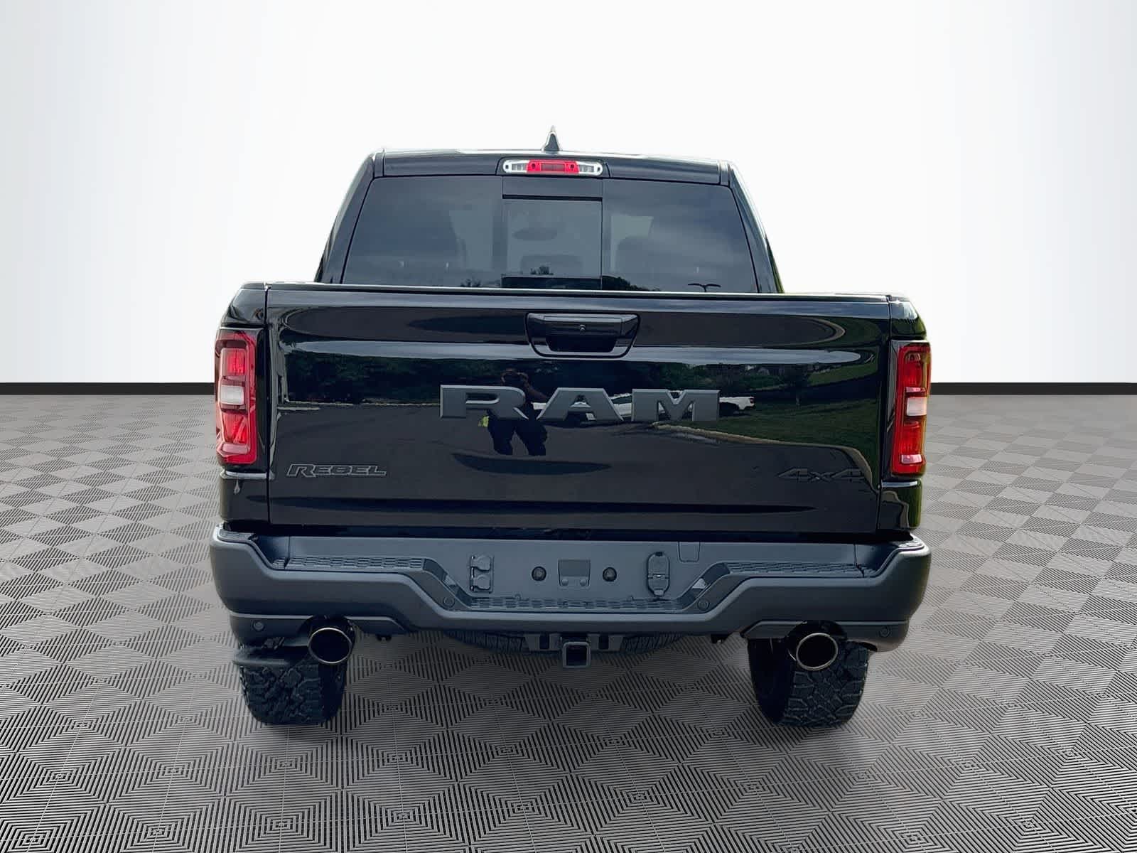 2027 RAM 1500 RAM 1500 REBEL CREW CAB 4X4 5'7' BOX