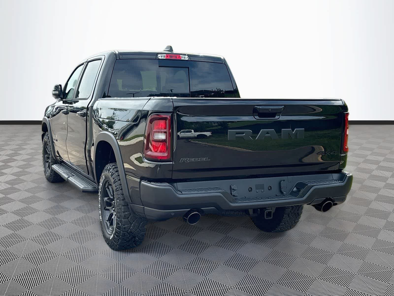 2027 RAM 1500 RAM 1500 REBEL CREW CAB 4X4 5'7' BOX
