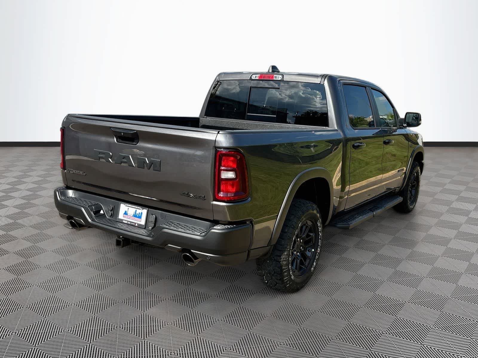 2027 RAM 1500 RAM 1500 REBEL CREW CAB 4X4 5'7' BOX