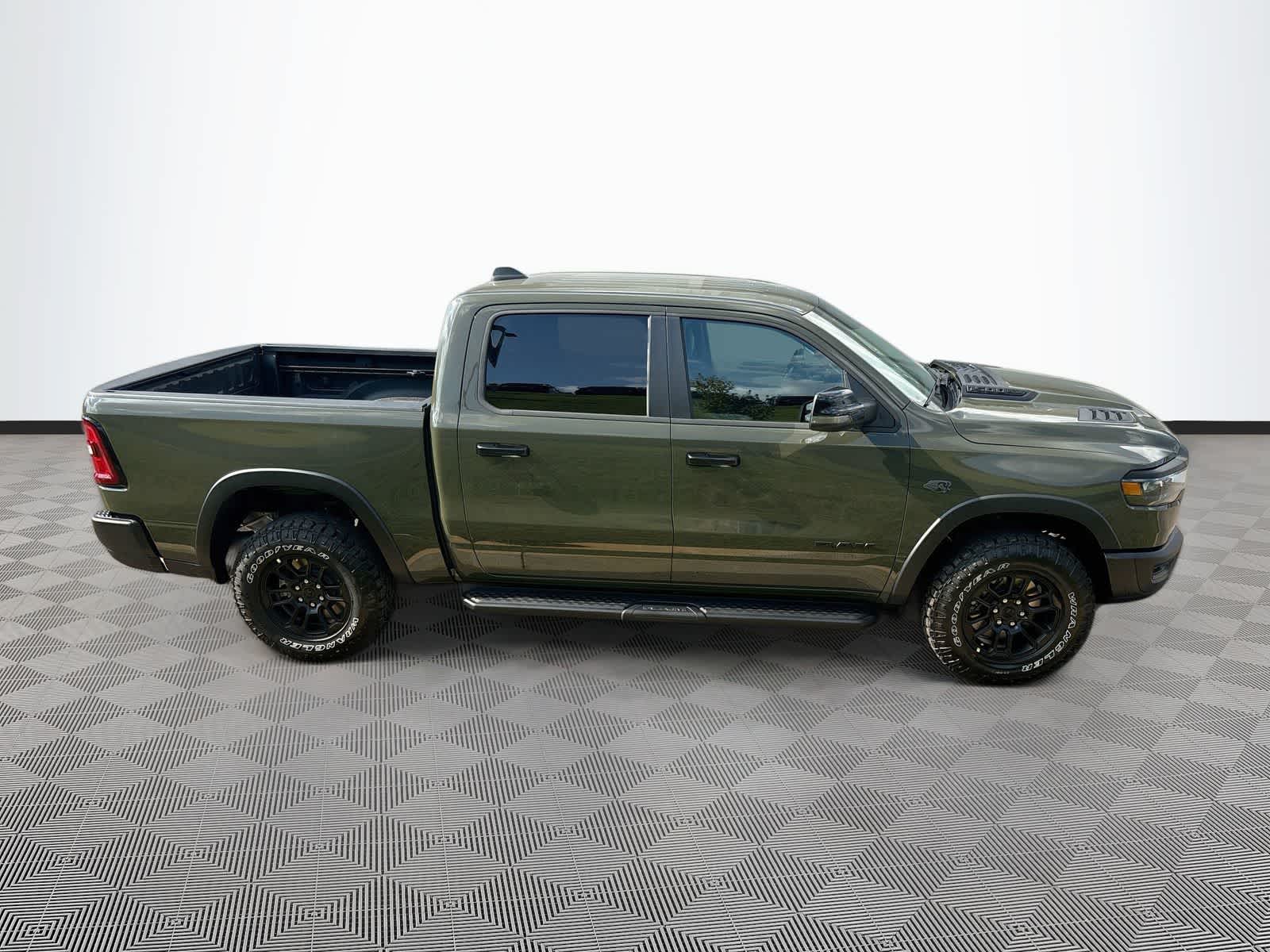 2027 RAM 1500 RAM 1500 REBEL CREW CAB 4X4 5'7' BOX