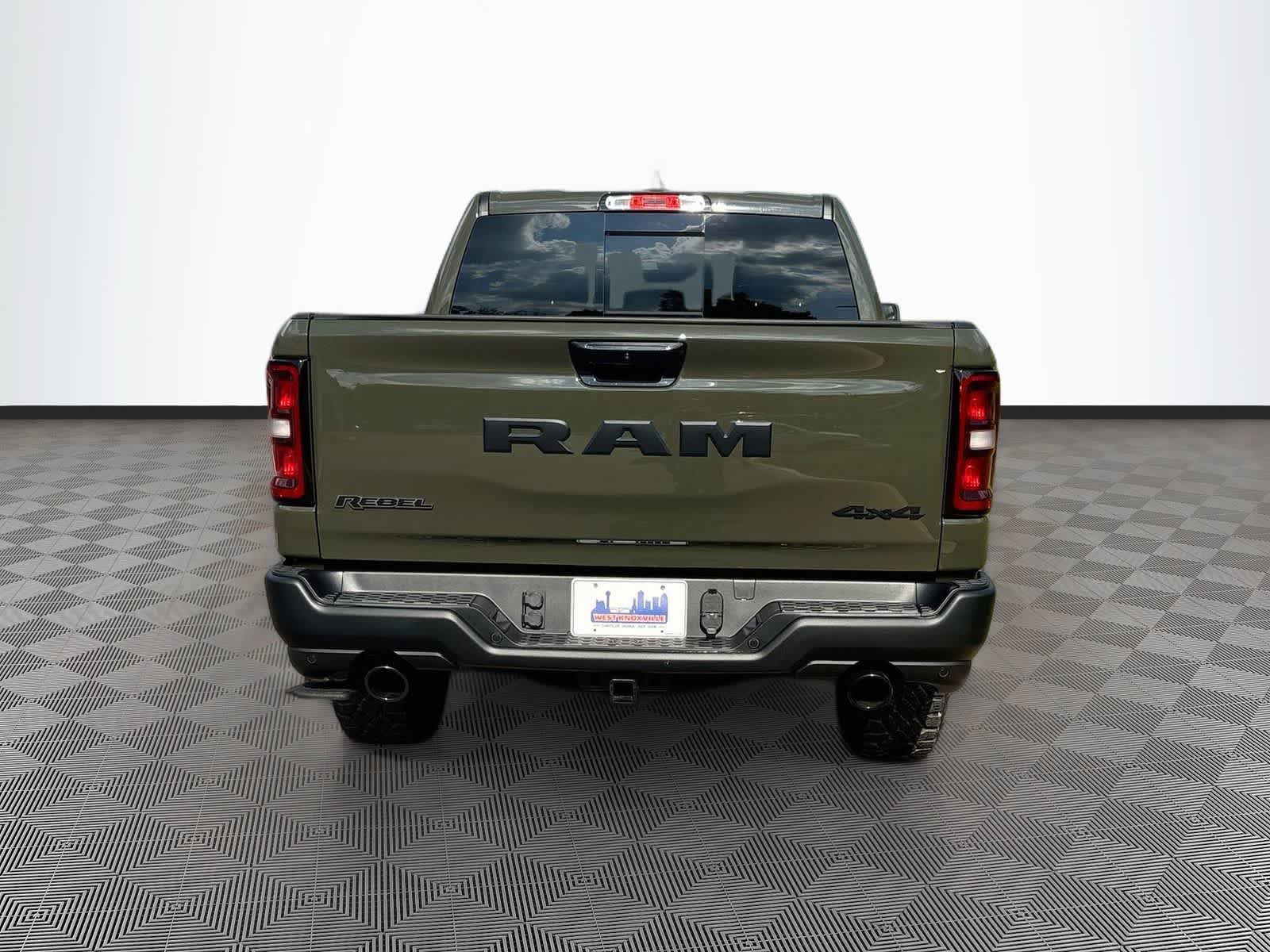 2027 RAM 1500 RAM 1500 REBEL CREW CAB 4X4 5'7' BOX
