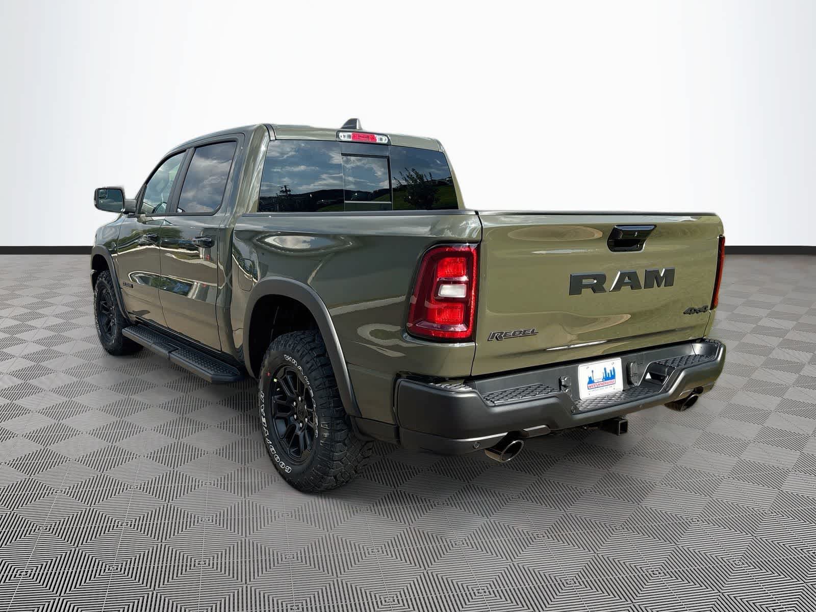 2027 RAM 1500 RAM 1500 REBEL CREW CAB 4X4 5'7' BOX