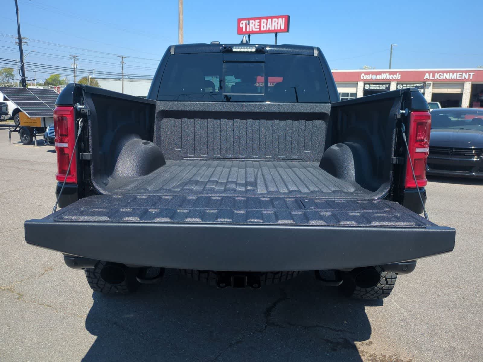 2026 RAM 1500 RAM 1500 RHO CREW CAB 4X4 5'7' BOX