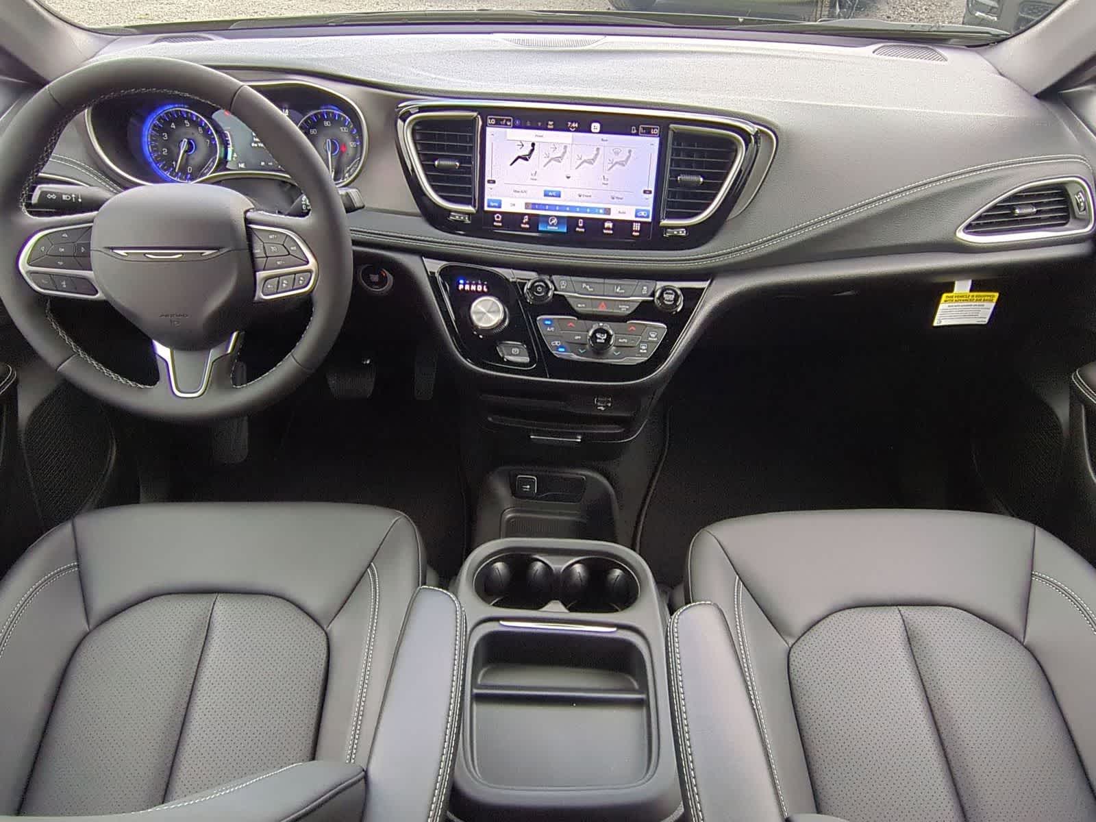 2027 Chrysler Pacifica PACIFICA SELECT