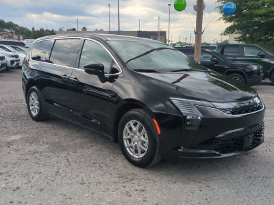 2027 Chrysler Pacifica PACIFICA SELECT